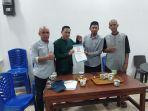 Penyerahan-SK-PKS-kepada-Wenny-Gaib-dab-Rendy-MangkatFGHFGH98BHKKHK.jpg