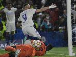Penyerang-Real-Madrid-Karim-Benzema-merayakan-gol-setelah-membobol-gawang-Chelsea.jpg