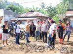 Pj-Bupati-Mitra-Provinsi-Sulawesi-Utara-Sulut-Ronald-Sorongan-saat-berkunjung-ke-desa-Soyowan.jpg