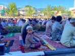 Ratusan-Jamaah-menghadiri-Salat-Idul-Adha-di-Halaman-Mapolda-Sulawesi-Utara-2.jpg