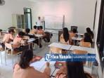 SEKOLAH-RAKYAT-Suasana-belajar-di-Sekolah-Rakyat-Menengah-Pertama-21-Manadoli90.jpg