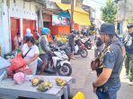 Satpol-PP-Manado-Sulawesi-Utara-kembali-melakukan-patroli-pengawasan-pedagang-kaki-lima.jpg