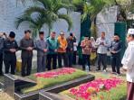 Sekprov-Sulawesi-Utara-Tahlis-Gallang-SIP-MM-memimpin-rombongan-pejabat-Pemprov-Sulut.jpg