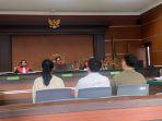Sidang-kasus-politik-uang-dengan-terdakwa-caleg-terpilih9oji90.jpg