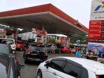 Simak-update-harga-BBM-Pertamina-terbaru-hari-ini-Kamis-2332023-berikut-ini.jpg