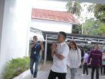 Stefanus-Liow-mendaftar-bakal-calon-Anggota-DPD-RI-ke-KPU-gkhhkhjk.jpg