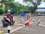 Suasana-hari-pertama-ujian-praktik-bikin-SIM-C.jpg