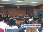 Suasana-sidang-lanjutan-kasus-dana-hibah-GMIM-wedg.jpg
