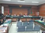 Suasana-sidang-lanjutan-kasus-dugaan-korupsiGHF678768HJ76.jpg