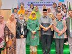 Universitas-Muhammadiyah-Manado-Gelar-Seminar-Parentingjgjgj.jpg