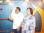 Wali-Kota-Bitung-Maurits-Mantiri-dan-istri-tercinta-yang-juga-Ketua-TP-PKK-Ny-Rita-Mantirip.jpg