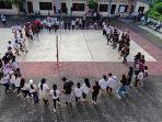 Zumba-dalam-Dies-Natalis-ke-9-STBM-Duasudara-Bitung-di-Kampus-STBM.jpg