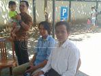 aglen-peso-34-dan-temannya-santo-31-yang-mengantar-ujian-skd-cpns-pemprov-sulut-di-bkn-manado.jpg