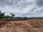 ahmad-riza-patria-sebut-bakal-perluas-lahan-makam-khusus-pasien-covid-19-100-meninggal-per-hari.jpg