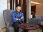 ahy-saat-mengikuti-penganugerahan-bersama-wapres-ri.jpg