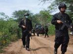 ali-kalora-diburu-aparat-gabungan-tni-polri.jpg