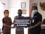 ap-i-bandara-samrat-salurkan-program-kemitraan-ke-umkm-manado-di-tengah-pandemi-covid-19.jpg