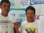 arnon-hiborang-ketua-forkab-bitung-kiri-dan-agus-hamid-awak-kapal-ikan-kanan.jpg