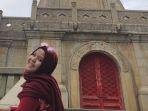arofatul-uqufah-alumni-pp-nuris-antirogo-yang-kuliah-di-china-berhasil-pulang-ke-jember.jpg