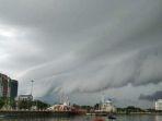 awan-tsunami-212222.jpg
