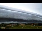 awan-tsunami-di-meulaboh-aceh.jpg