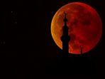 bacaan-doa-saat-gerhana-bulan.jpg