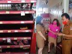 bagi-bagi-cokelat-di-momentum-hari-valentine-ini-memang-sudah-menjadi-tradisi-setiap-tahun.jpg