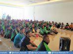 bangun-kesadaran-berkendara-driver-ojol-grab-dan-yamaha-adakan-safety-riding-class.jpg