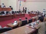 bapemperda-dprd-bolmong-melakukan-rapat-345.jpg