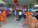 barongsai-sambut-wisatawan_20160209_090033.jpg