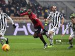 bek-juventus-asal-brasil-alex-sandro-pemain-depan-ac-milan.jpg