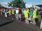 bersih-pantai.jpg