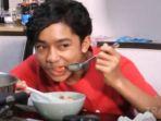 betrand-peto-salah-tingkah-saat-hendak-dijodohkan-dengan-anak-ramzi.jpg