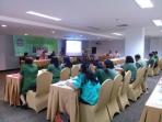 bimtek-akrual-pemkab-minut-di-hotel-sutan-raja.jpg
