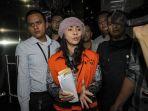 bupati-kepulauan-talaud-provinsi-sulawesi-utara-yang-terjaring-operasi-tangkap-tangan-ott-kpk.jpg