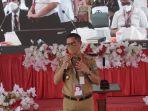 bupati-minut-joune-ganda-mengikuti-secara-virtual-sidang-majelis-sinode-ke-81ghfgh.jpg