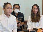 daniel-patrick-mantan-suami-wanda-hamidah-dalam-jumpa-persnya-di-kawasan-semanggi.jpg