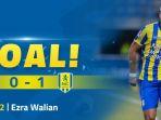 debut-ezra-walian.jpg