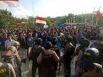 demonstrasi-berlanjut.jpg