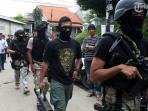 densus-88-antiteror-polri-penyergapan.jpg