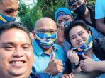 deval-pontoh-saat-bersama-ama-ukp.jpg