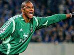 dida-saat-membela-ac-milan.jpg