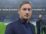 direktur-olahraga-as-roma-francesco-totti.jpg