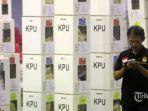 distribusi-kotak-suara.jpg