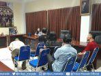 dprd-dan-pemerhati-lingkungan-gelar-pendapat-soal-insinerator-skpd-tak-datang-sesuai-janji.jpg