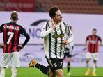 federico-chiesa-berselebrasi-usai-menjebol-gawang-ac-milan.jpg
