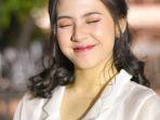 foto-cantik-adhisty-zara.jpg