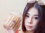 foto-mahasiswi-cantik-tanpa-bra.jpg