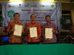 galeri-pasar-modal-di-stie-eben-haezer_20160608_212353.jpg