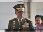 gatot-nurmantyo-dan-istrinya-enny-trimurti-q3562.jpg